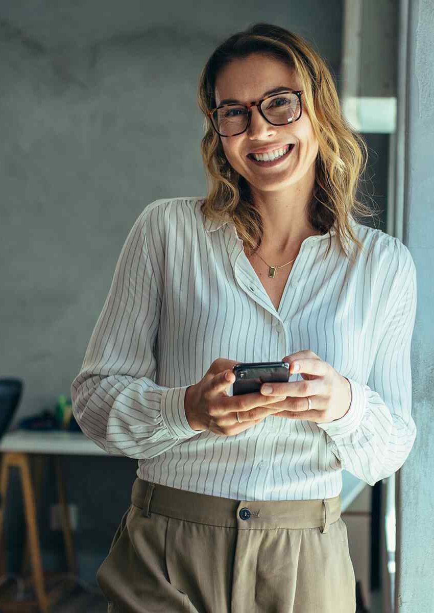 client-experience-2 https://www.netholding.com/wp-content/uploads/2020/09/client-experience-2-850x1200.jpg